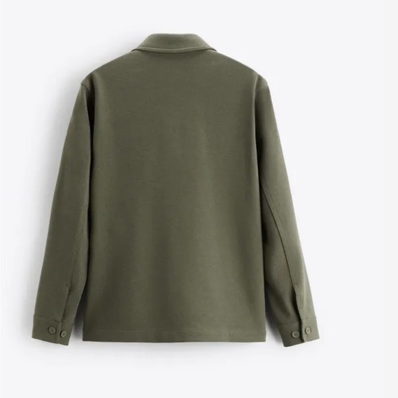 Zara olive soft pocket shirt relaxed fit lapel collar long sleeves button cuff - Picture 4 of 16